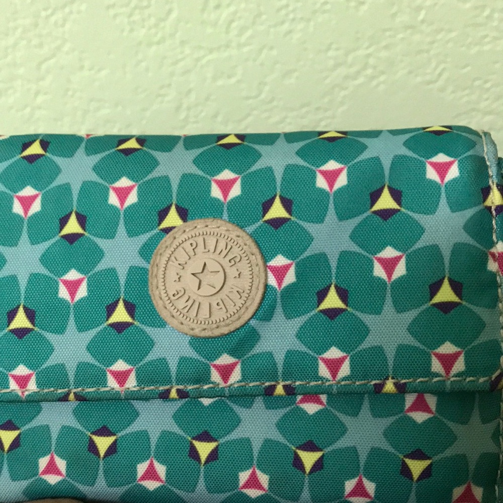 COPY - Fun print Kipling wallet.